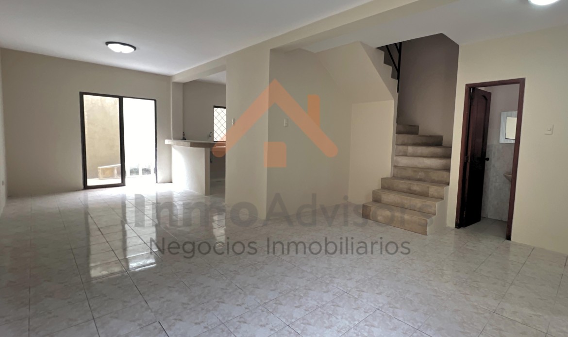 MUCHO LOTE 1, AMPLIAS HABITACIONES